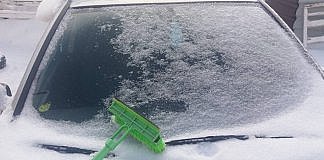 Cum imi dezghet si dezaburesc rapid geamurile masinii!