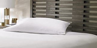 Lenjeria alba de pat. Cum o speli. Cum o albesti!