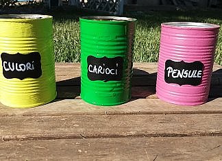 DIY suport pentru flori si creioane!