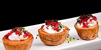 Cosulete din cartofi cu crema de branza si bacon