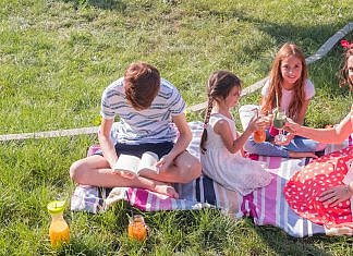 Morcovii. Info-mama! Hei Doc, suc de morcovi aveți?