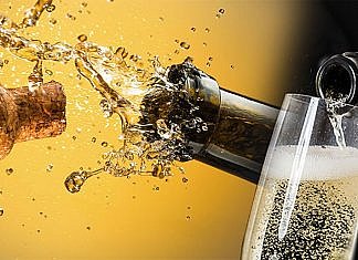 Cum să deschizi ușor o sticlă de șampanie!