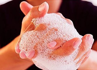 Dezinfectarea casei cu parfum de pandemie!