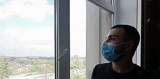 Efectele gandirii pozitive in pandemie. Interviu cu Razvan Lazaroiu, makeup artist