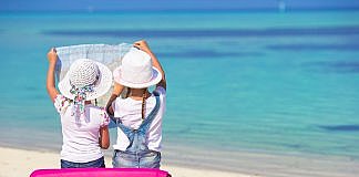 Organizarea eficientă a bagajului pentru mini vacanța de vară!